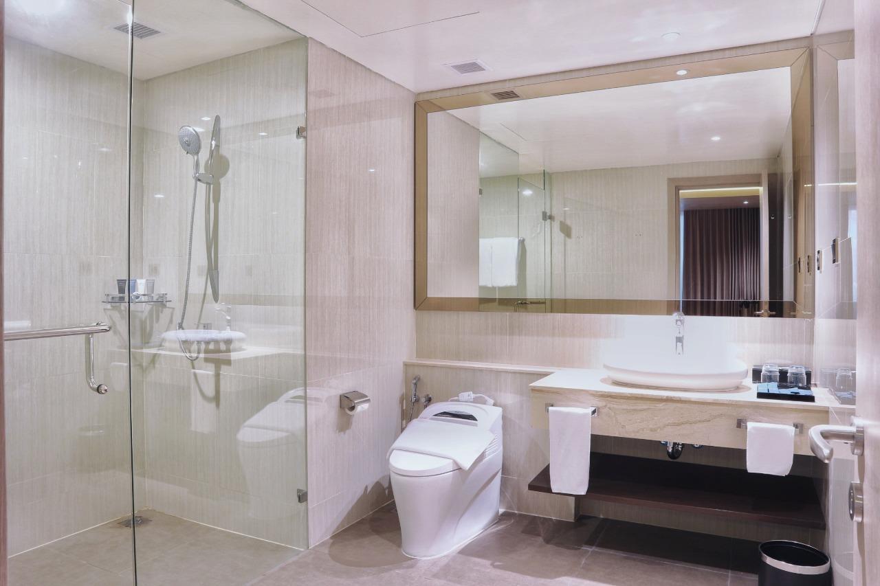 BW Luxury Hotel Jambi Exterior foto